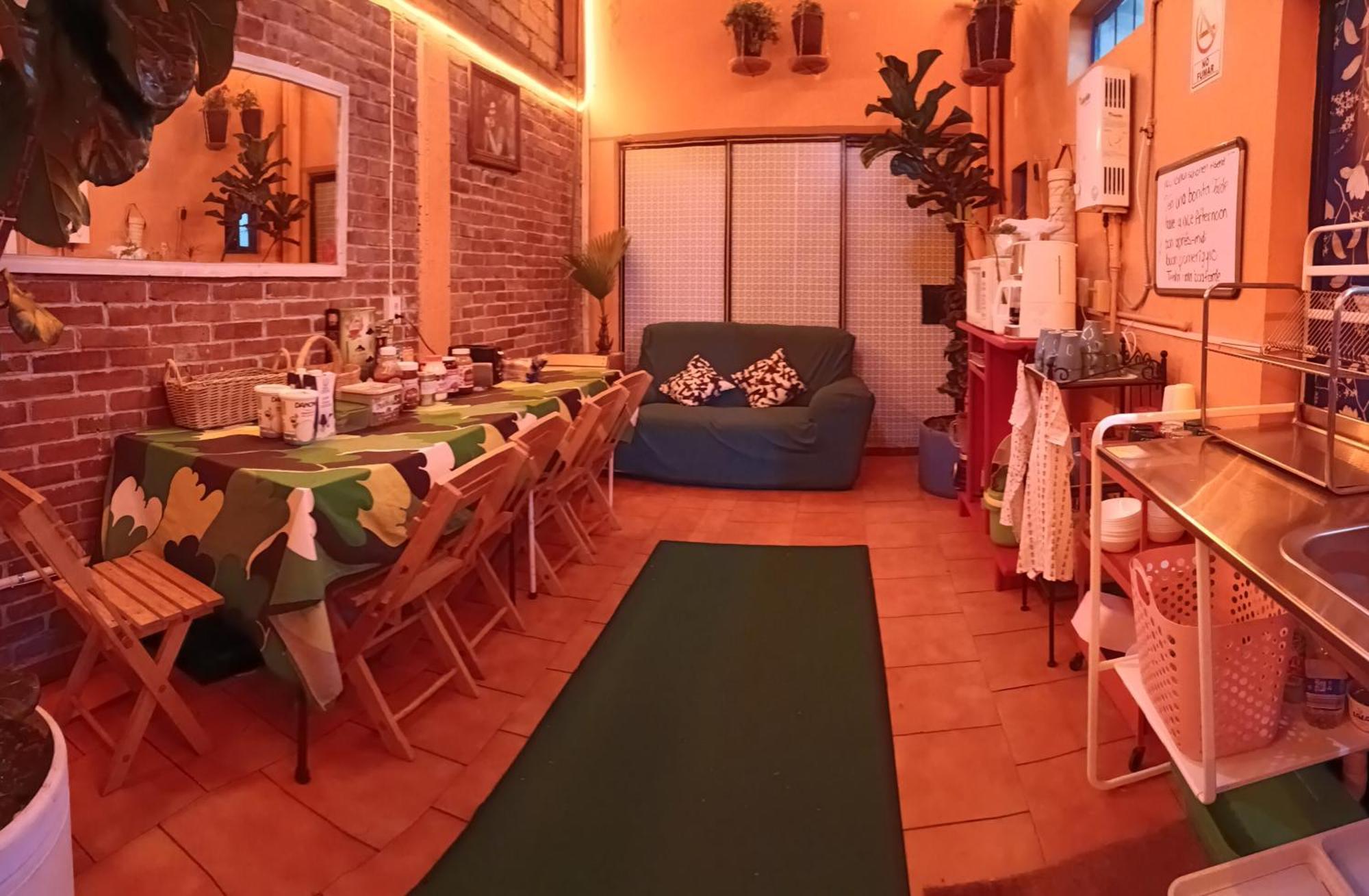 ホテル Oasis Airport メキシコシティ エクステリア 写真